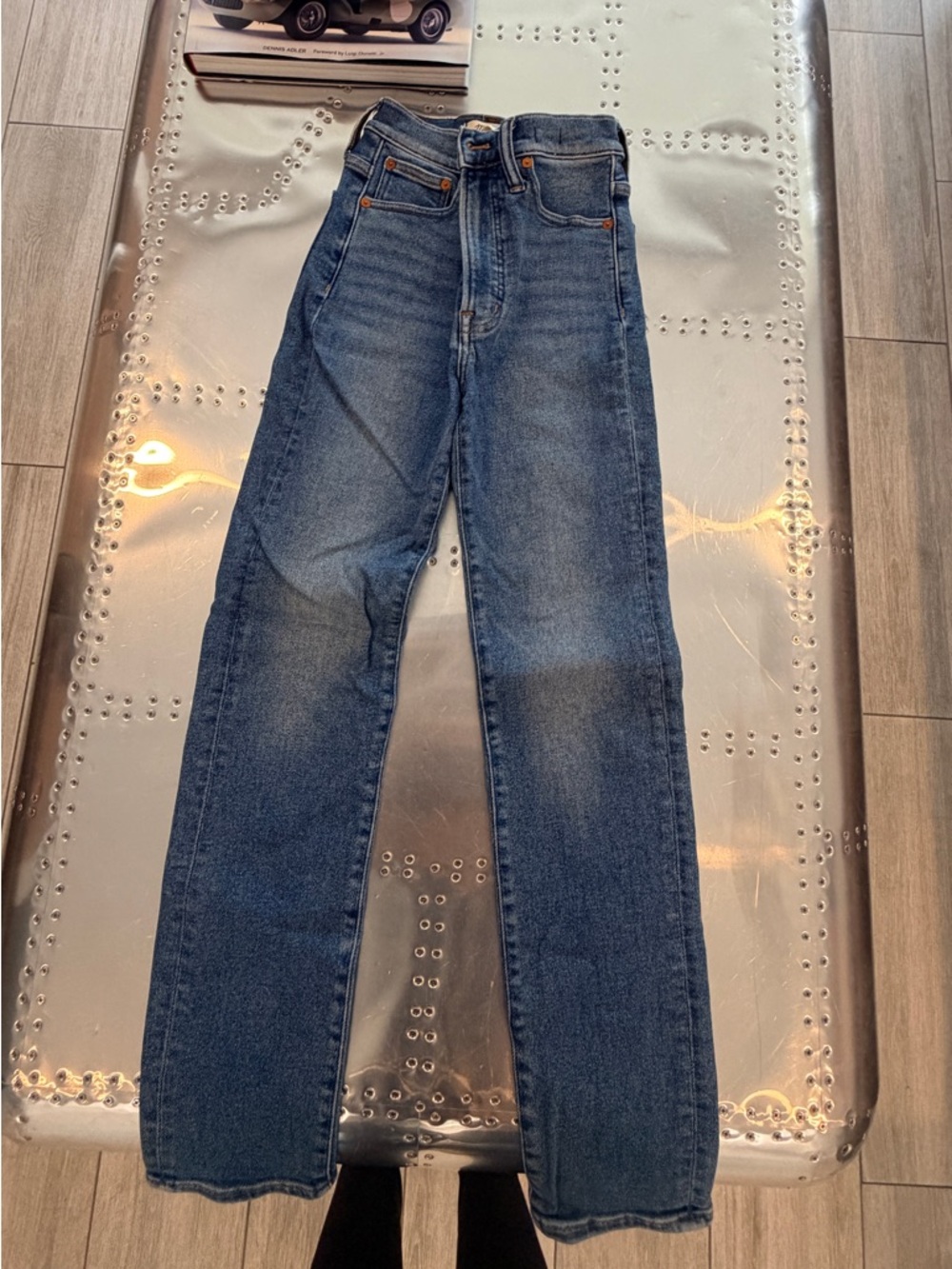 Madewell Women's Slim Straight Jeans in Mid Blue Wash
